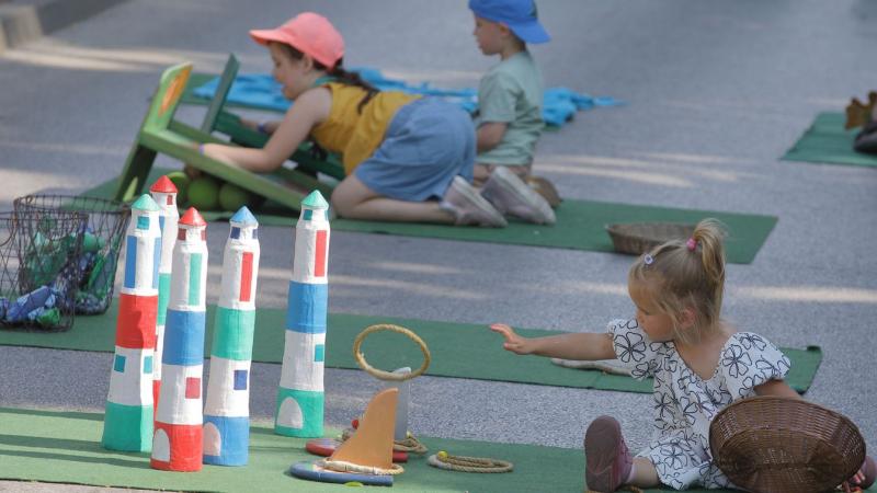 A menő járgányok után a családoké lett a középpont Fehérvár belvárosában (galéria)