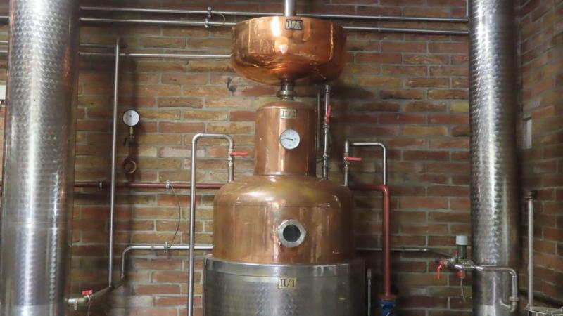 A székkutasi pálinkafőzdében egy különleges csemegét alkottak: banánból készült 