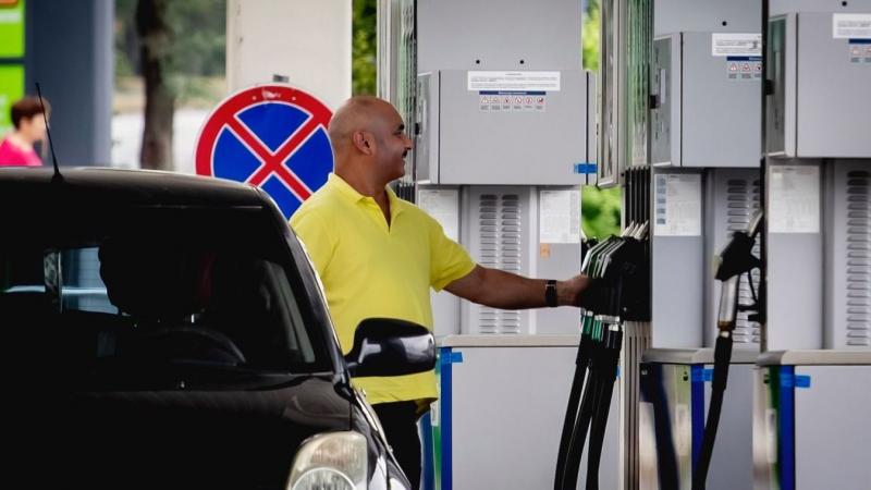 Újabb izgalmas változás érkezett a benzinkutak világába! Fedezd fel velünk, mikor és hol érdemes tankolni Heves megyében, hogy a legjobb áron juthass hozzá a szükséges üzemanyaghoz!