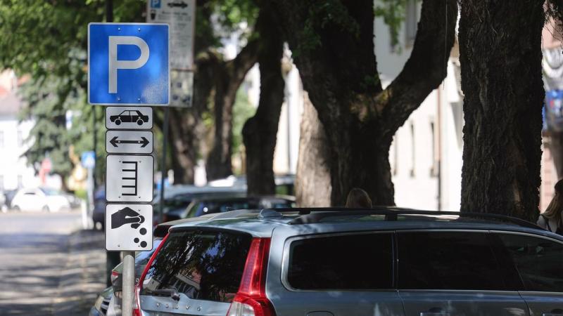 Korlátozásokkal veszi kezdetét a hevesi fejlesztés - a parkoló építése jelentős hatással lesz a forgalomra.