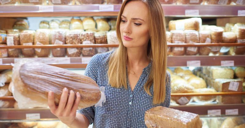 Felmerült volna a vevők felháborodása a szupermarketben, ha a cég nem tünteti fel külön a péksütihez tartozó információkat.