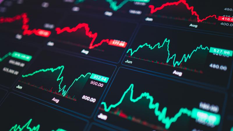 Az amerikai kormányzat működése leállt – a tőzsdék világában feszültség és bizonytalanság uralkodik.