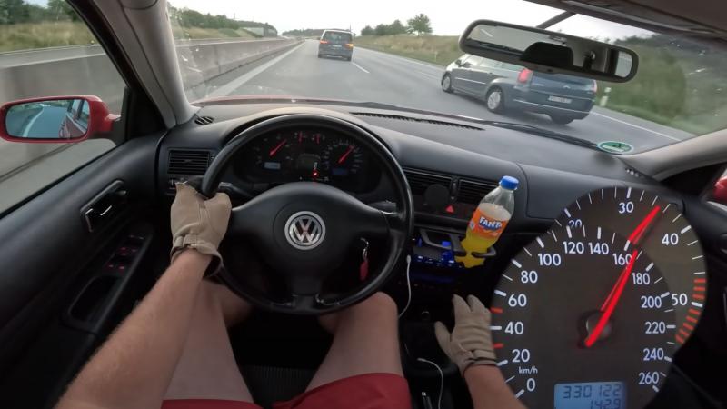 A nagy kérdés: vajon mennyire bírja a tempót az egykilenc TDI Golf az Autobahnon?  -- Totalcar