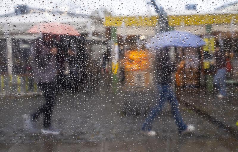 Hat vármegyét érintenek az érkező zivatarok, a szakértők külön térképeken figyelmeztetnek a veszélyre - Időjárás-előrejelzés.