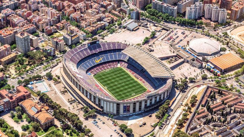 Kitört a spanyol futballháború: Lamine Yamal kimaradt a válogatott keretéből, és most a Barcelona és a szövetség egymásra mutogatnak - Pénzcentrum.